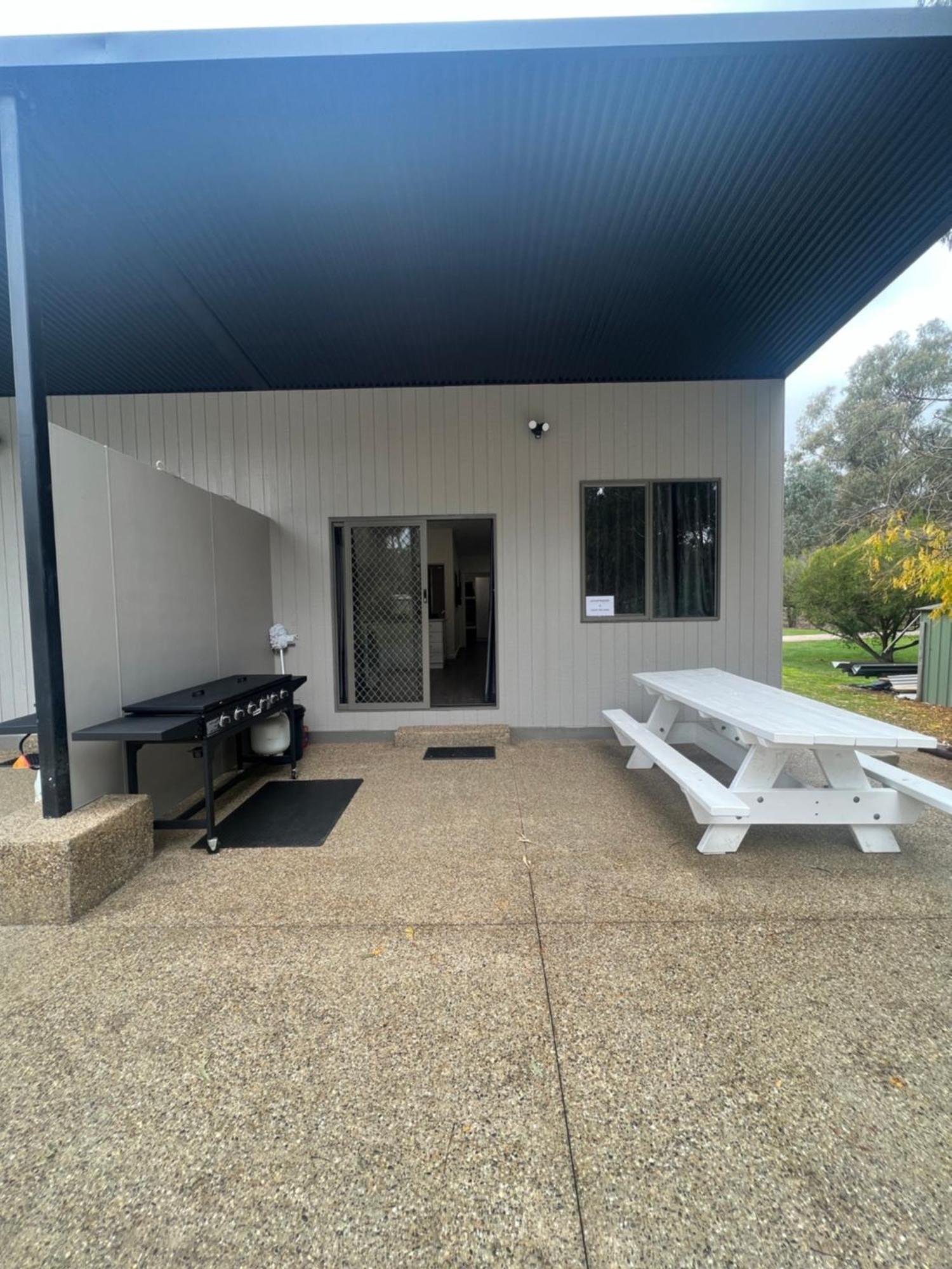 Strathmerton Murray River Hideaway Holiday Park المظهر الخارجي الصورة